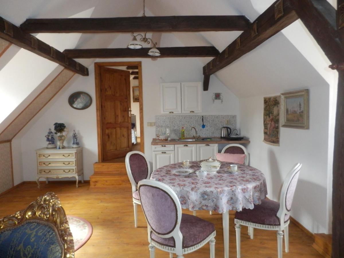 Zamecek Zdiky - Zamecky Apartman Bujanov Luaran gambar