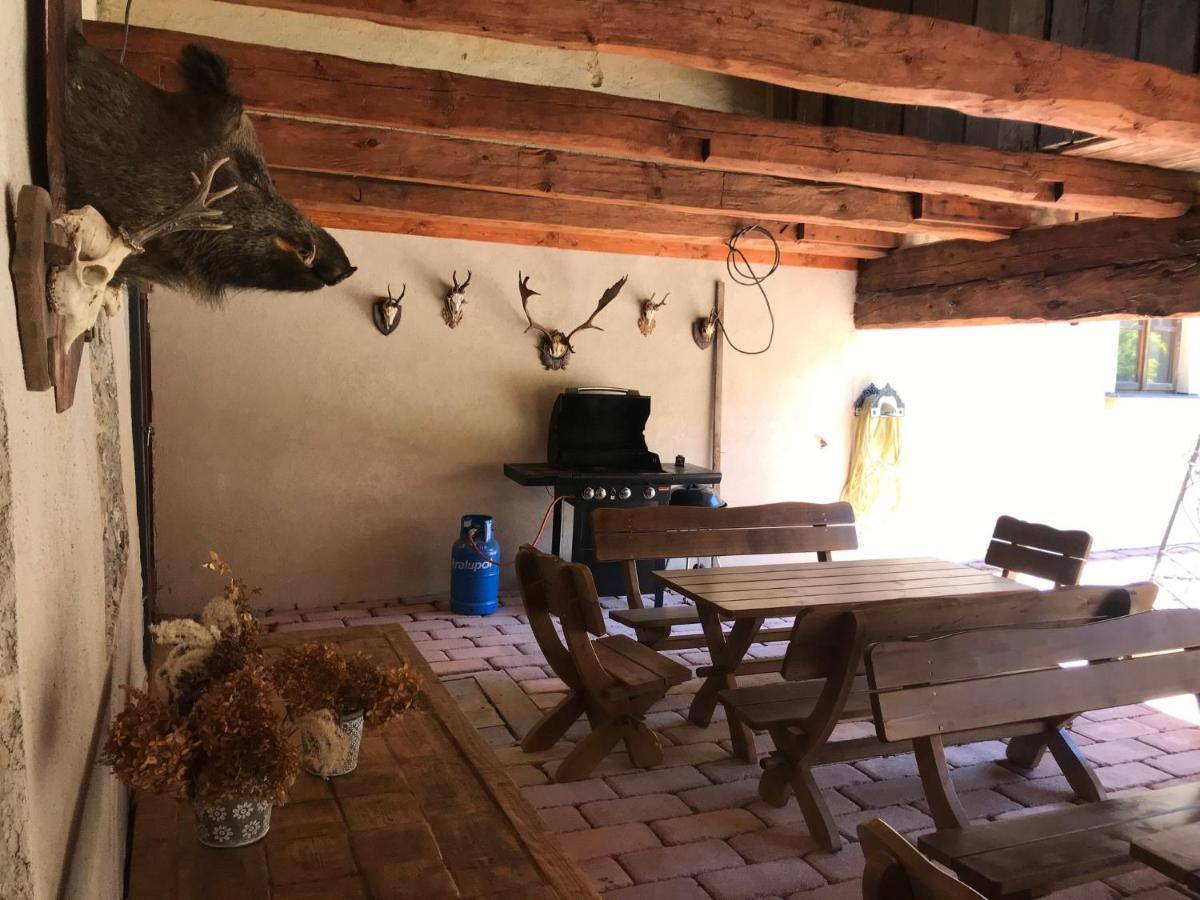Zamecek Zdiky - Zamecky Apartman Bujanov Luaran gambar